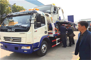 仁布汽车道路救援拖车价格